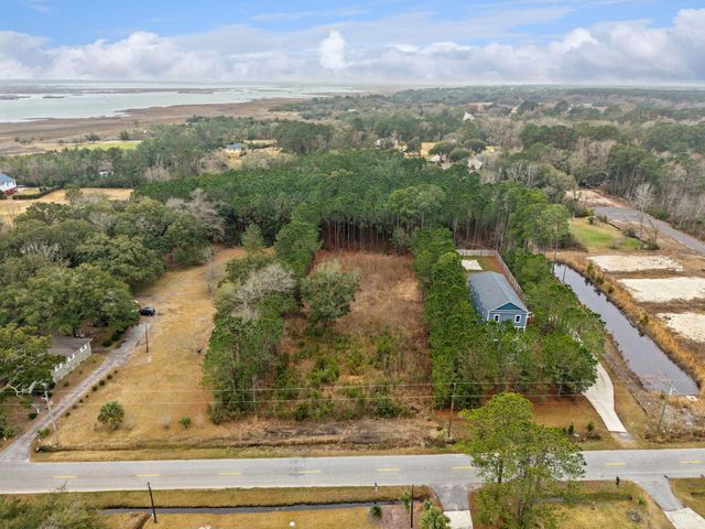 1593 Boston Grill Road, Mount Pleasant, SC 29466