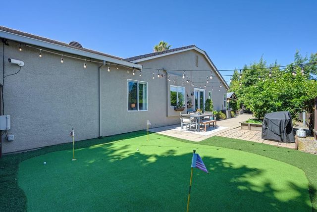 500 Prairie Falcon Ct, El Dorado Hills, CA 95762
