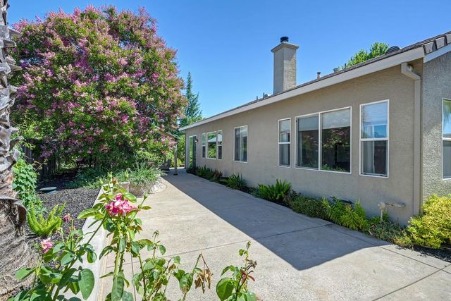 500 Prairie Falcon Ct, El Dorado Hills, CA 95762