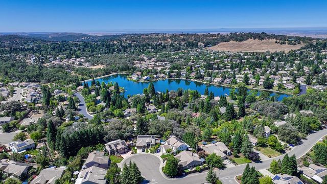 500 Prairie Falcon Ct, El Dorado Hills, CA 95762