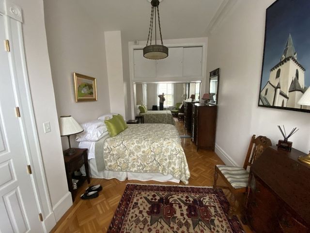 144 Commonwealth Ave 5, Boston, MA 02116