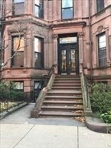 144 Commonwealth Ave 5, Boston, MA 02116
