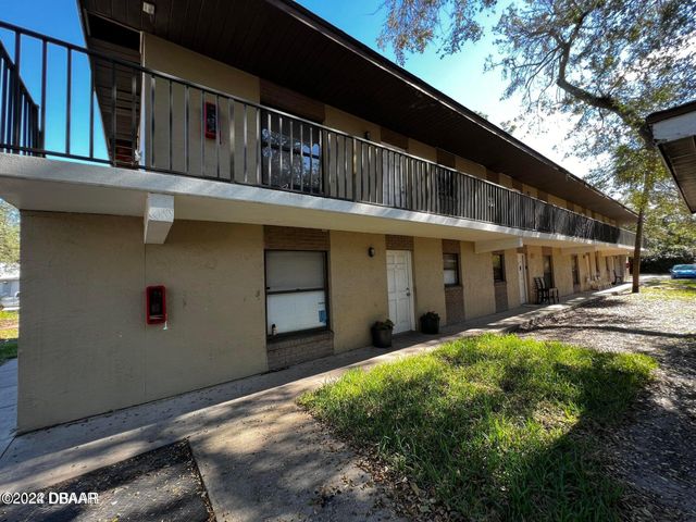 304 Maple St Apt 5, Daytona Beach, FL 32114
