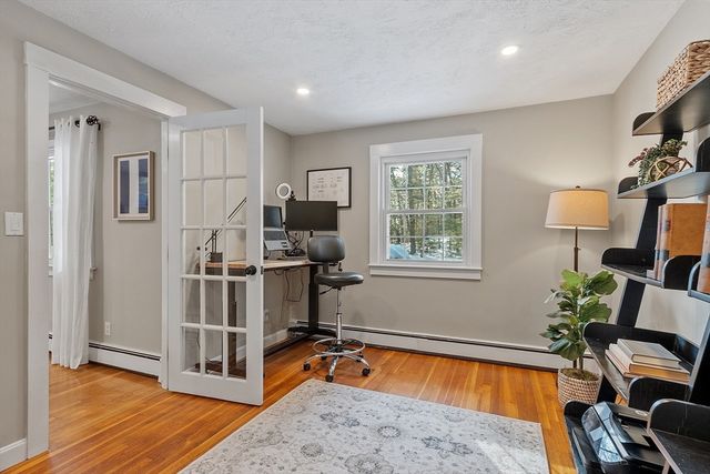 27 Forest Road, Acton, MA 01720