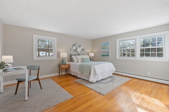 27 Forest Road, Acton, MA 01720