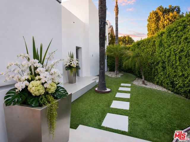 2791 Ellison Drive, Beverly Hills, CA 90210
