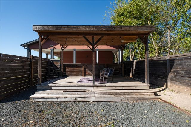 7601 Bethune Ave B, Austin, TX 78752