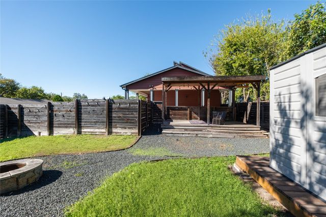 7601 Bethune Ave B, Austin, TX 78752