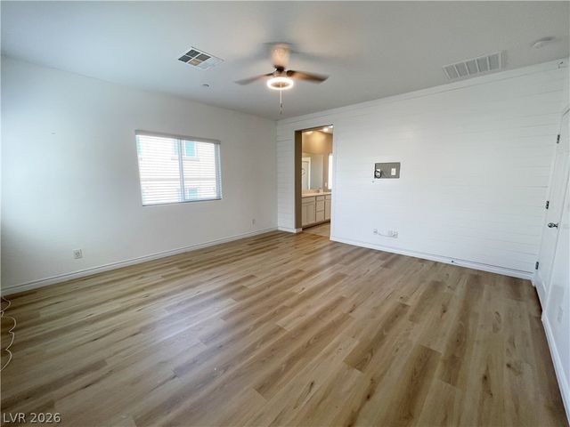 7035 Denio Island Street, North Las Vegas, NV 89084