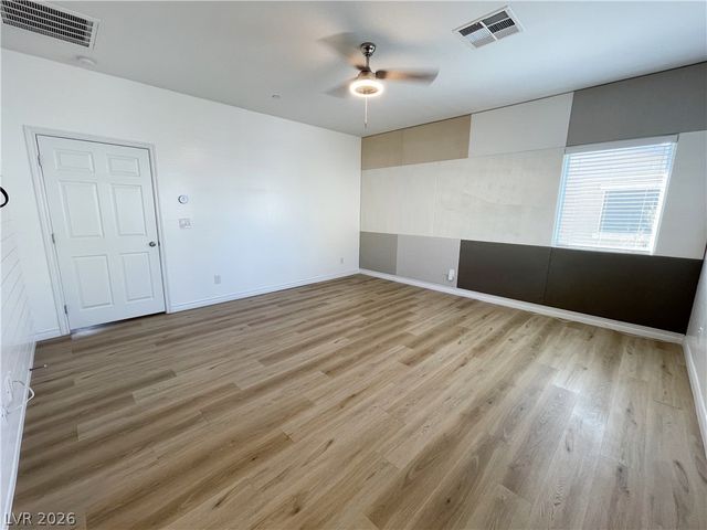 7035 Denio Island Street, North Las Vegas, NV 89084