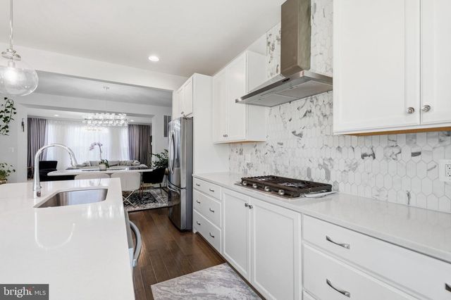 657 BELMONT BAY DR, Woodbridge, VA 22191