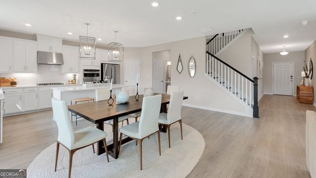 8810 Chesford Grove, Ball Ground, GA 30107
