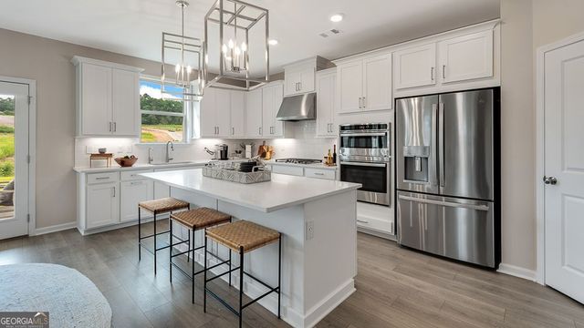8810 Chesford Grove, Ball Ground, GA 30107