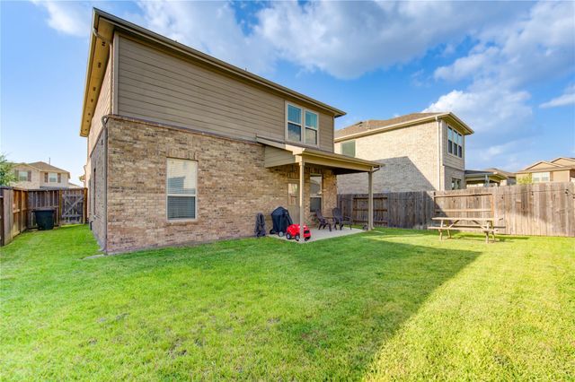 1016 Caramel Shores Drive, Katy, TX 77493