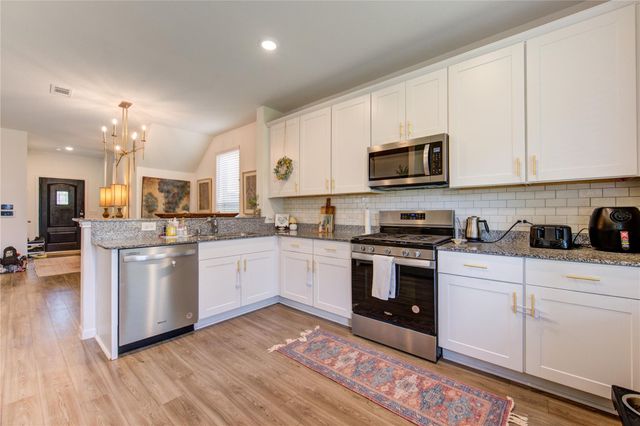 1016 Caramel Shores Drive, Katy, TX 77493