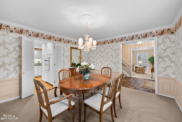 96 Moran Road, Grosse Pointe Farms, MI 48236