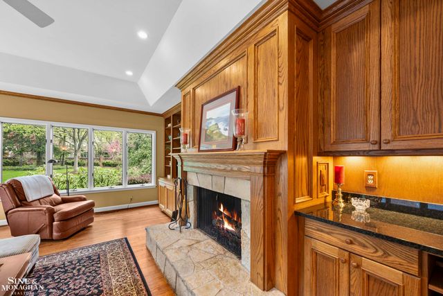 96 Moran Road, Grosse Pointe Farms, MI 48236