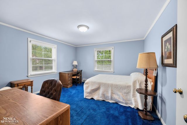 96 Moran Road, Grosse Pointe Farms, MI 48236