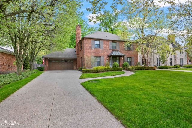 96 Moran Road, Grosse Pointe Farms, MI 48236