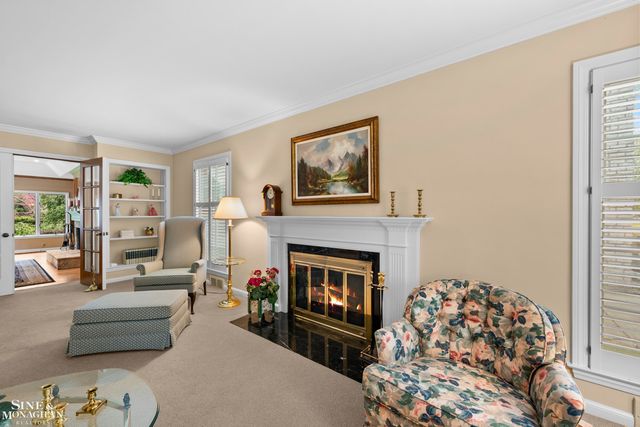 96 Moran Road, Grosse Pointe Farms, MI 48236