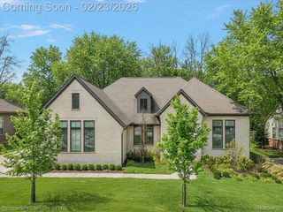 164 Timber Trace Lane, Bloomfield Hills, MI 48302