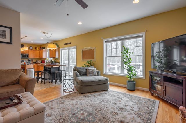 8 Corliss Road, Windham, NH 03087