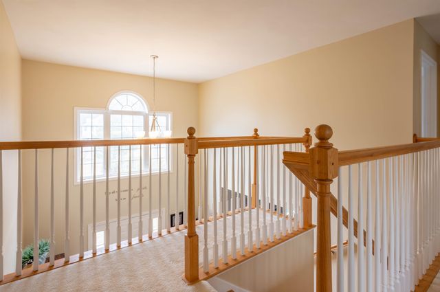 8 Corliss Road, Windham, NH 03087