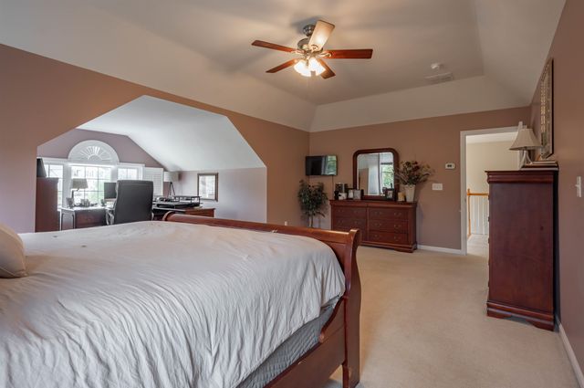 8 Corliss Road, Windham, NH 03087