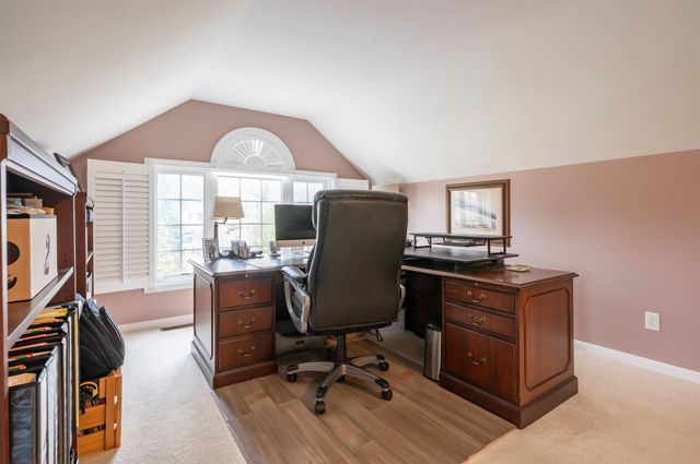 8 Corliss Road, Windham, NH 03087