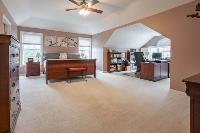 8 Corliss Road, Windham, NH 03087