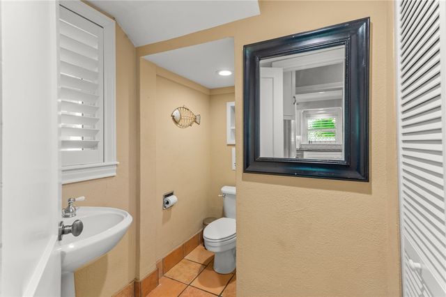 239 Indiana Ave, Corpus Christi, TX 78404