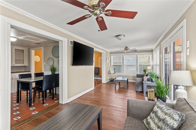 239 Indiana Ave, Corpus Christi, TX 78404