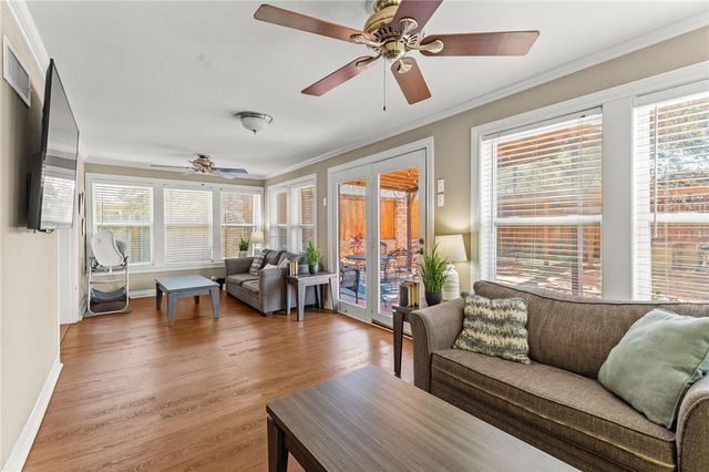 239 Indiana Ave, Corpus Christi, TX 78404