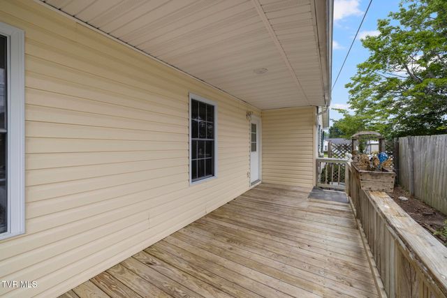 2012 Euclid Avenue, Bristol, VA 24201