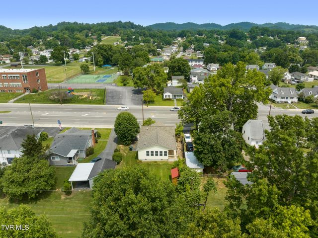 2012 Euclid Avenue, Bristol, VA 24201
