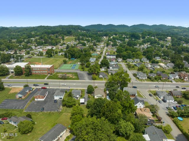 2012 Euclid Avenue, Bristol, VA 24201