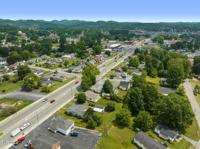 2012 Euclid Avenue, Bristol, VA 24201