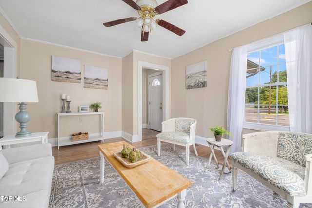 2012 Euclid Avenue, Bristol, VA 24201