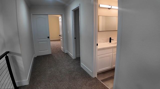 2991 E Cromwell Avenue, Fresno, CA 93720