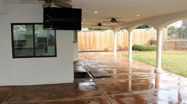 2991 E Cromwell Avenue, Fresno, CA 93720