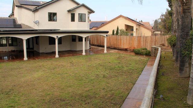 2991 E Cromwell Avenue, Fresno, CA 93720