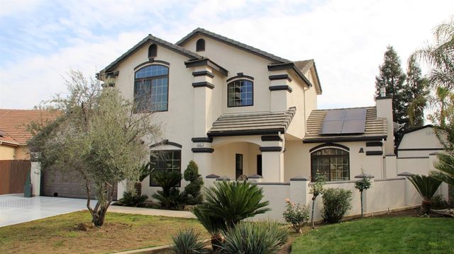 2991 E Cromwell Avenue, Fresno, CA 93720