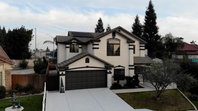 2991 E Cromwell Avenue, Fresno, CA 93720