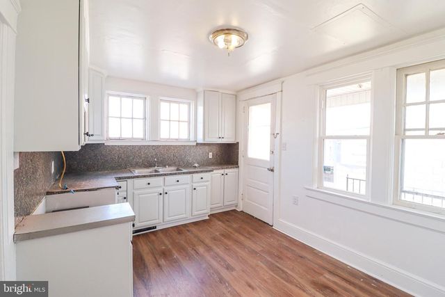 600 W COLLEGE AVE, York, PA 17401