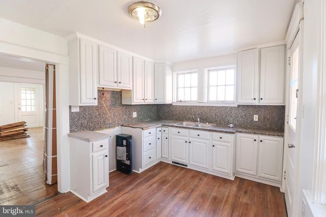 600 W COLLEGE AVE, York, PA 17401