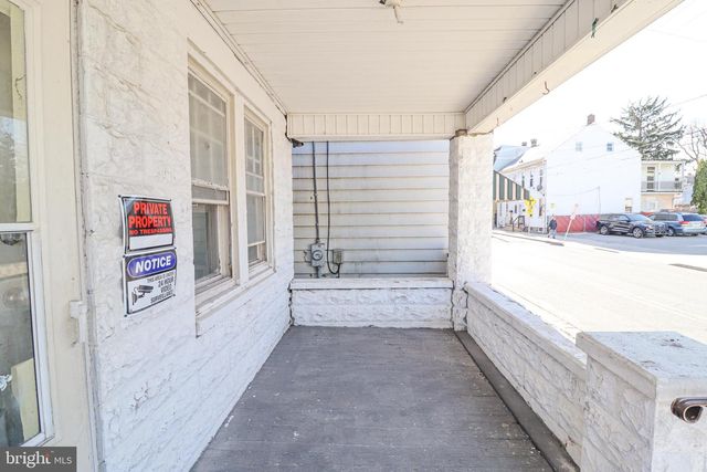 600 W COLLEGE AVE, York, PA 17401