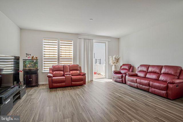 9459 PRINCE WILLIAM ST, Manassas, VA 20110