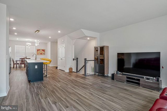 9459 PRINCE WILLIAM ST, Manassas, VA 20110