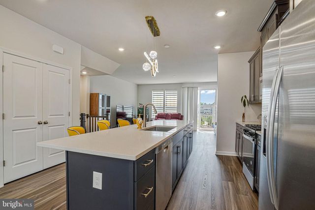 9459 PRINCE WILLIAM ST, Manassas, VA 20110