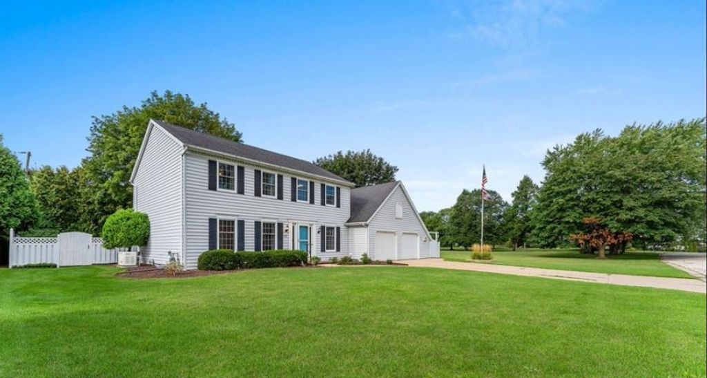 643 STAMBAUGH ROAD, Allouez, WI 54301